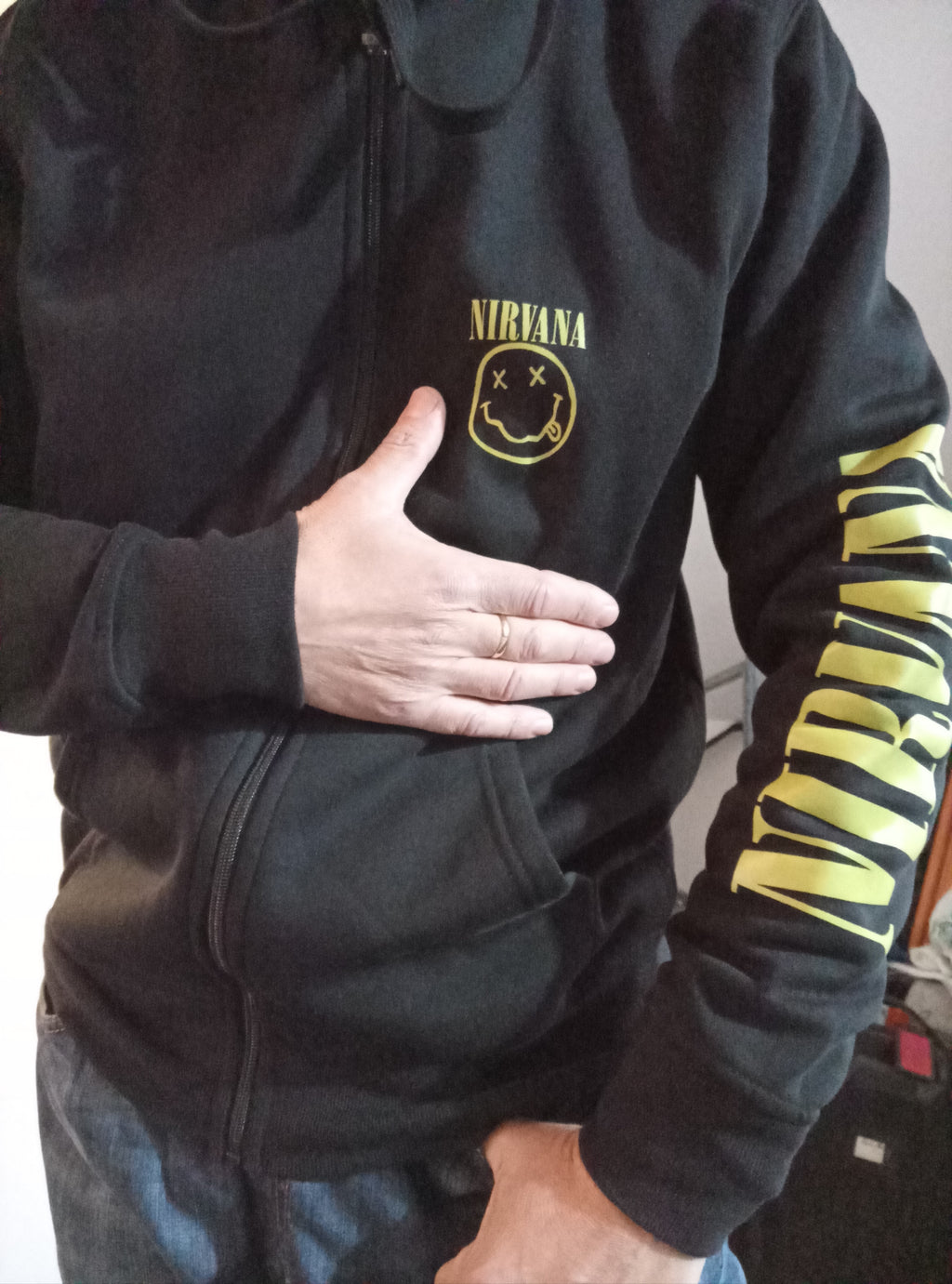 Campera de felpa Nirvana