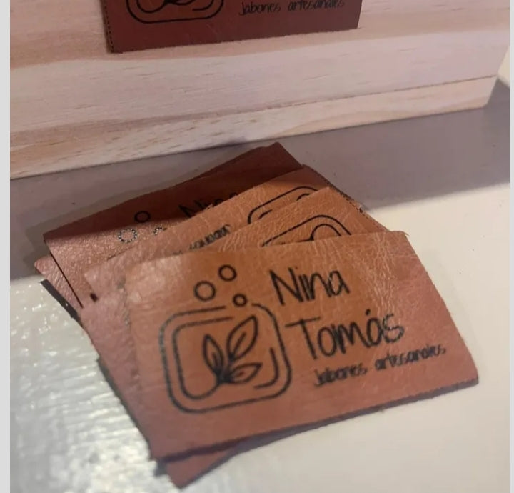 Etiquetas de cuero impresas en serigrafía