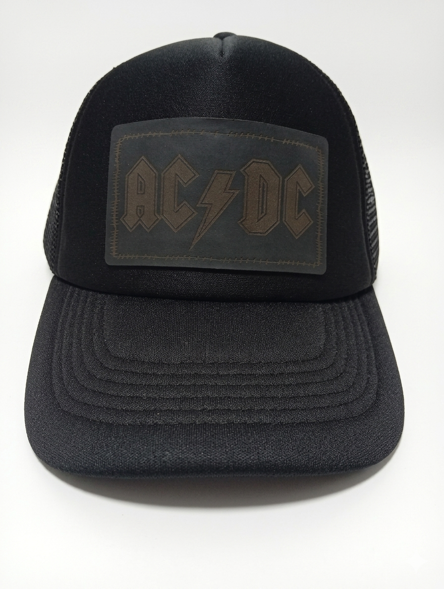 Gorra trucker AC/DC
