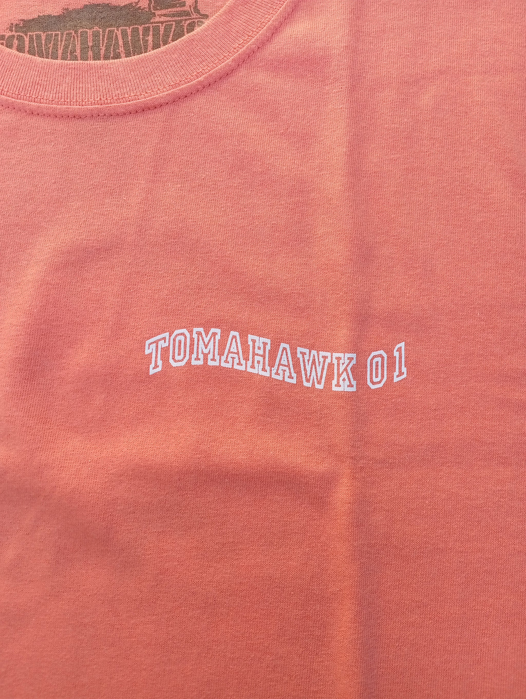 Remera "Handle" colr coral