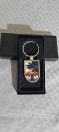 Llavero de Goku metálico